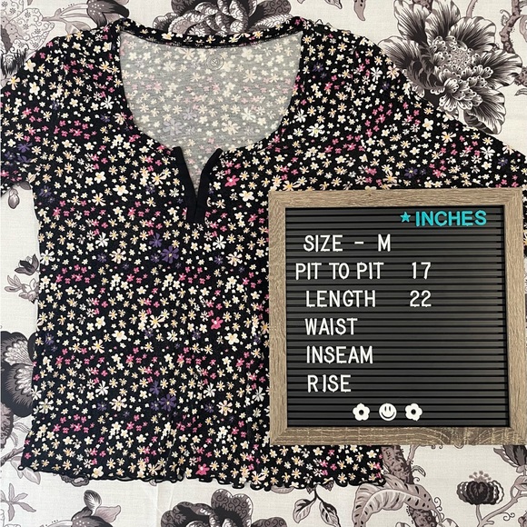 ❗️Last Chance❗️ SO Floral Longsleeve - Picture 2 of 5